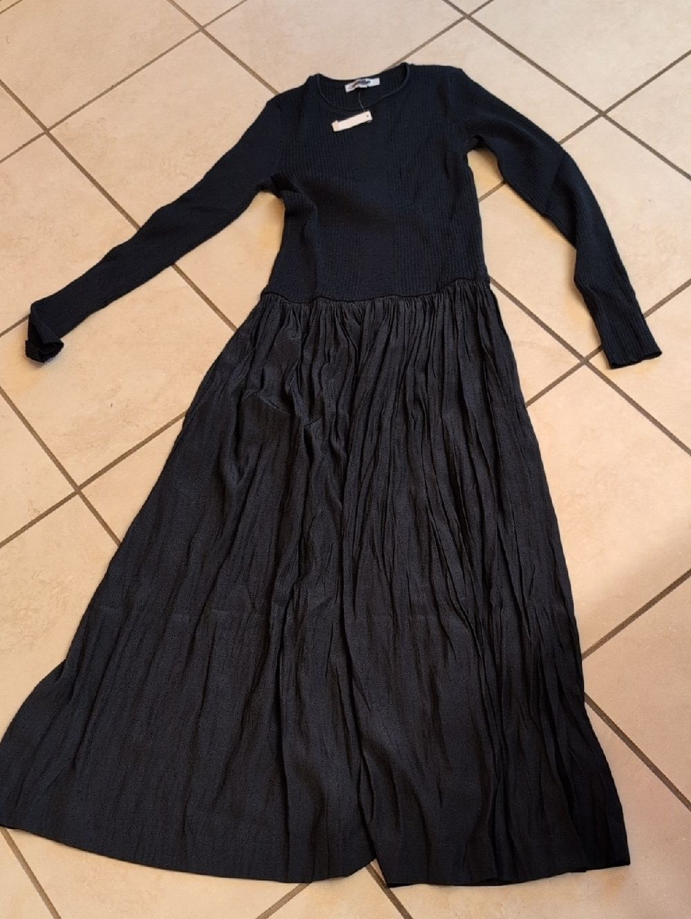 NWT Madewell Addie Ribbed Scoopneck Midi Dress Black Long Sleeve Size M - Picture 2 of 13
